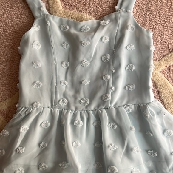 Francesca’s dress - Picture 2 of 3